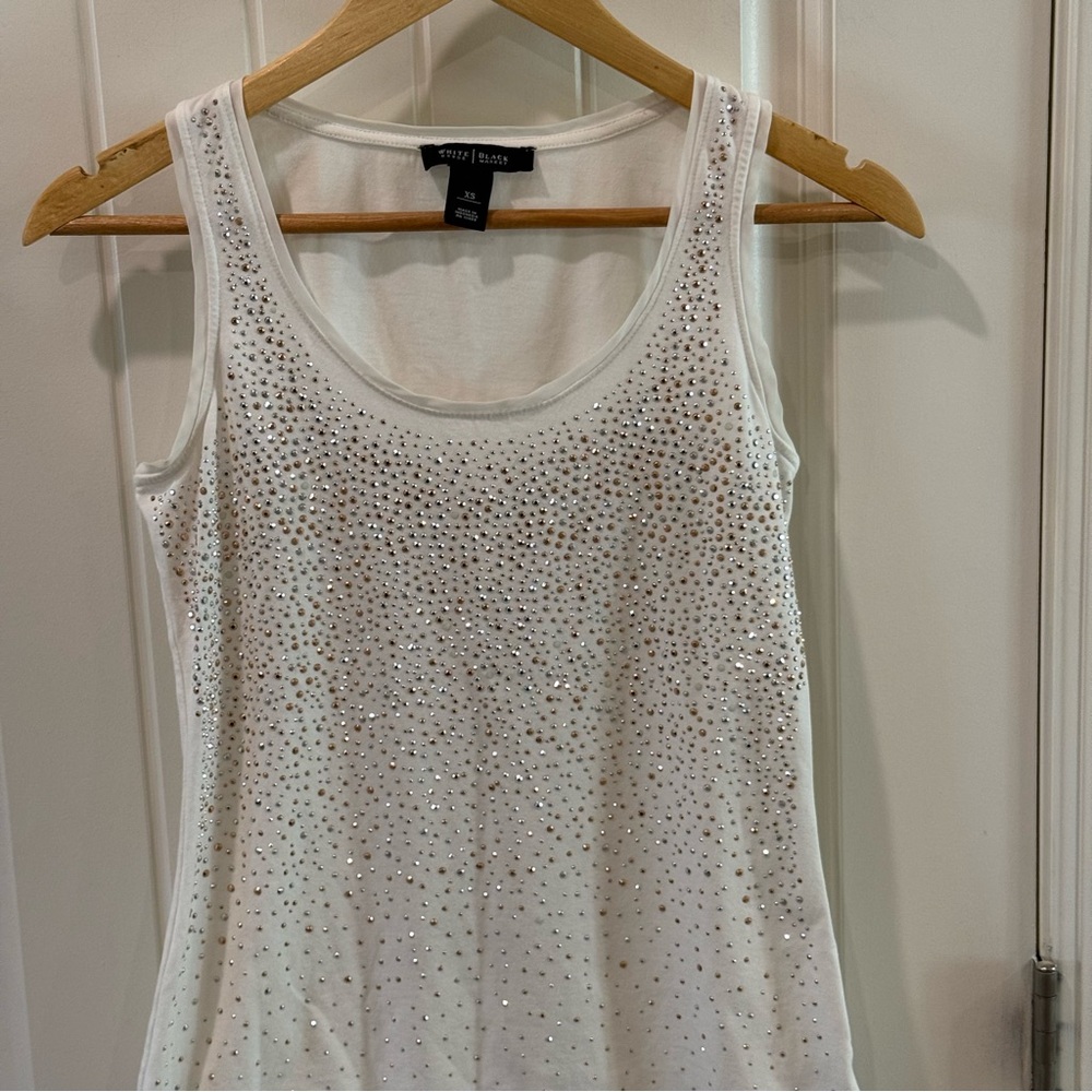 White House Black Market Tank Top XS White Rhinestone Studded